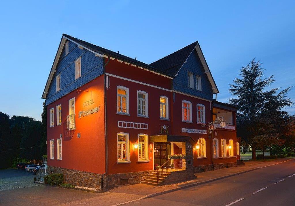 Hotel Stremme Gummersbach Bagian luar foto