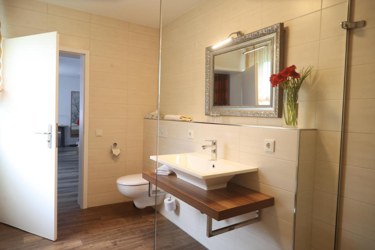 Hotel Stremme Gummersbach Bagian luar foto